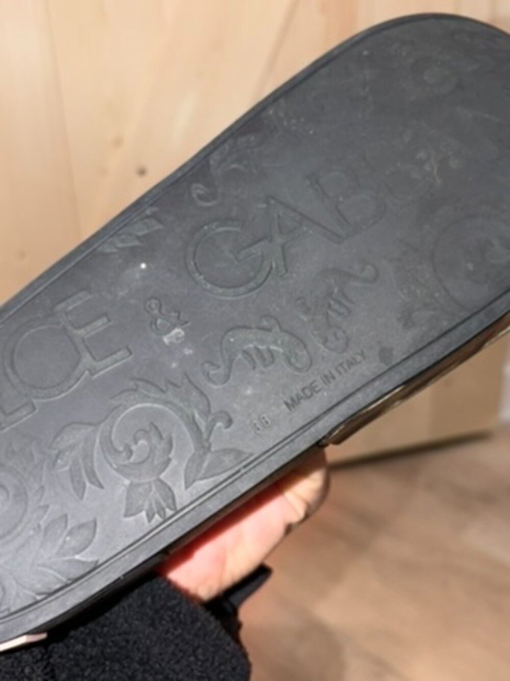 Dolce and Gabana Cheetah Slides - Picture 6 of 6